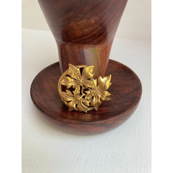 MMA 1986 Jewelry - Vintage 1986 MMA Triple Leaf Brooch Gold Tone Metropolitan Museum of Art